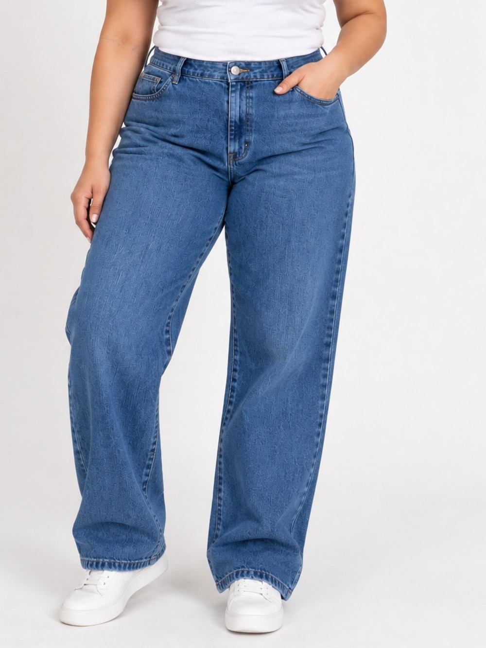 L.L. Bean Women’s Straight-Leg Jeans in Medium Blue